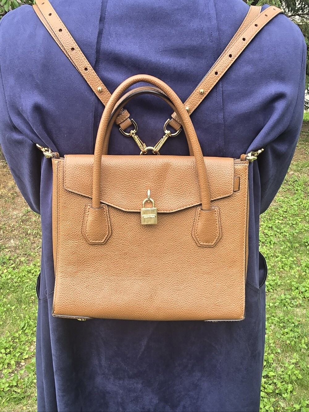 Michael Kors Convertable Satchel Caramel Brown Leather Quite Luxury - Picture 3 of 16